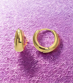 Kleine hugging creolen