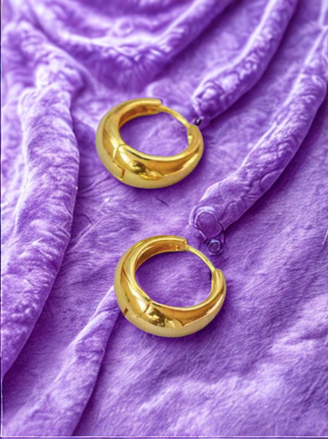 Kleine hugging creolen